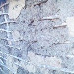 Vedere de aproape, (spatele casei)